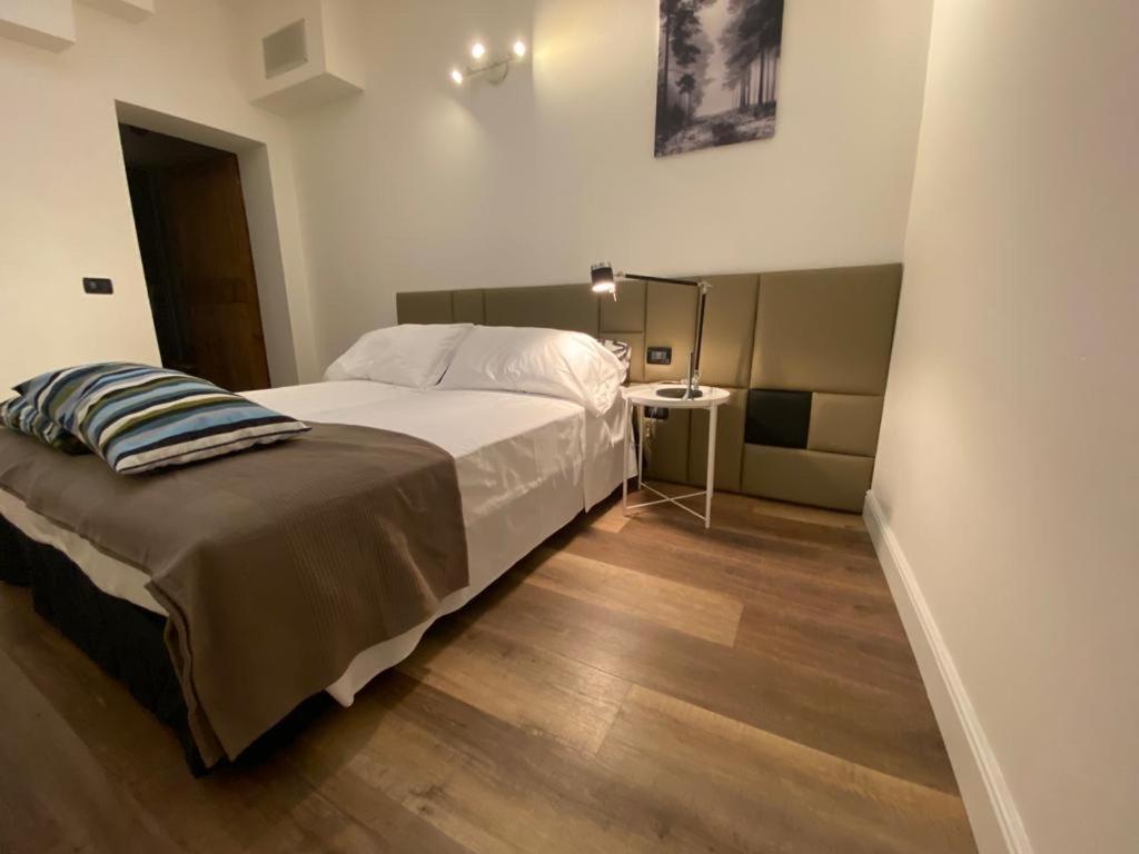Estense 12 Appartamento in centro città Ferrara Esterno foto